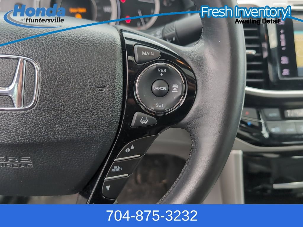 Used 2017 Honda Accord EX-L image 21