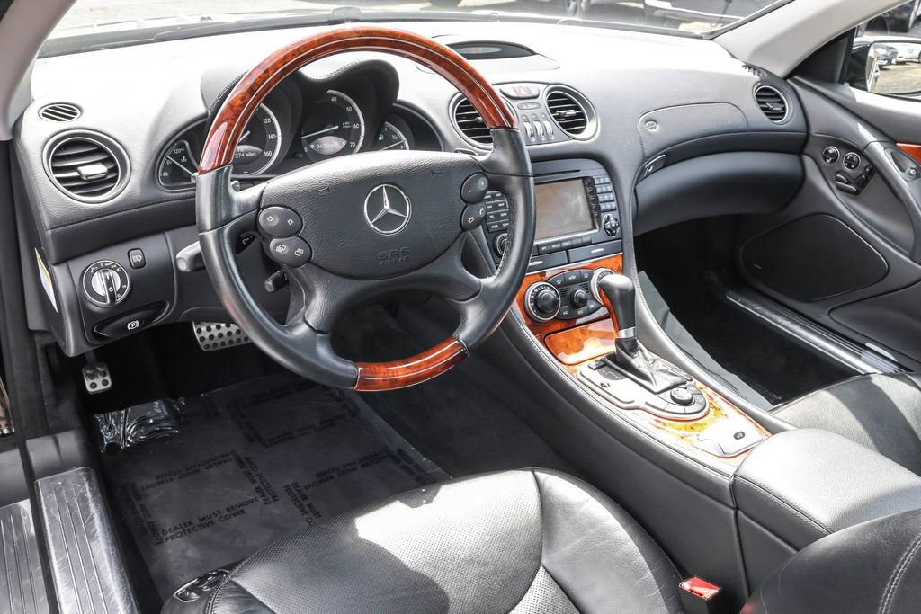 Used 2007 Mercedes-Benz SL 550 image 4