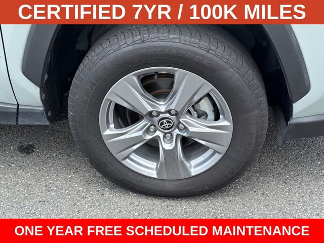 Used 2023 Toyota RAV4 XLE AWD/4WD image 7