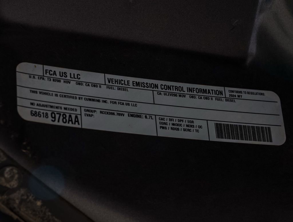 Used 2024 RAM 2500 Laramie image 32