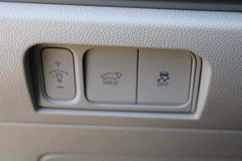 Certified 2025 Kia Sorento EX w/ Panoramic Sunroof Package FWD image 26