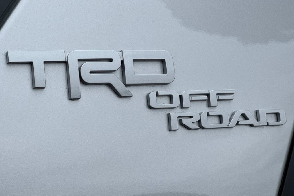 Certified 2024 Toyota 4Runner TRD Off-Road Premium w/ Moonroof Package AWD/4WD image 28