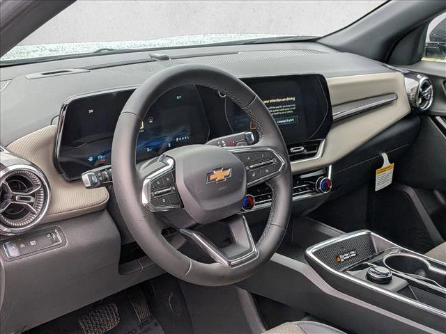 New 2026 Chevrolet Equinox LT w/ Convenience Package II image 3