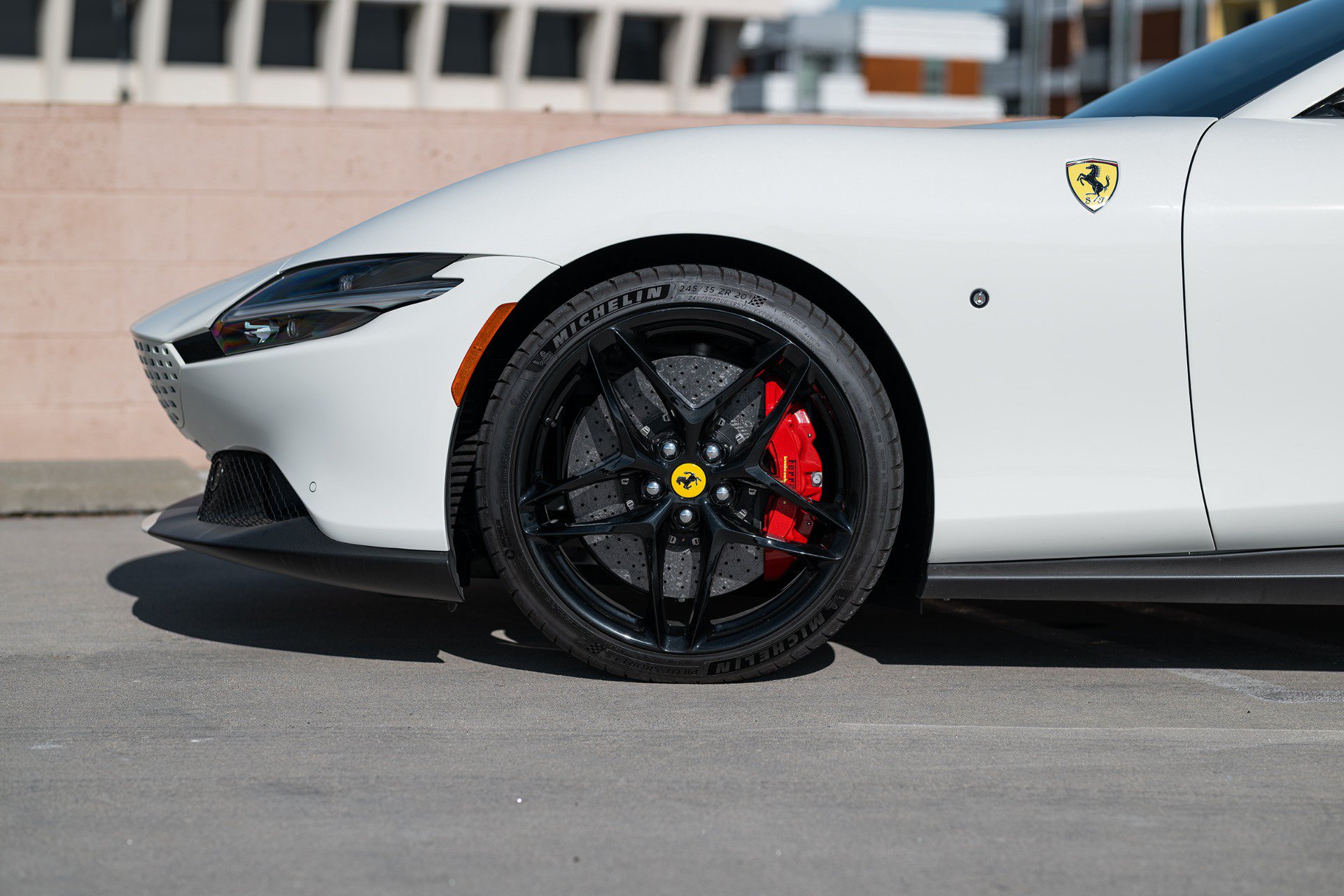 Used 2025 Ferrari Roma Spider RWD image 44