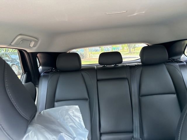 New 2025 MAZDA CX-30 AWD 2.5 S w/ Select Sport Pkg image 16