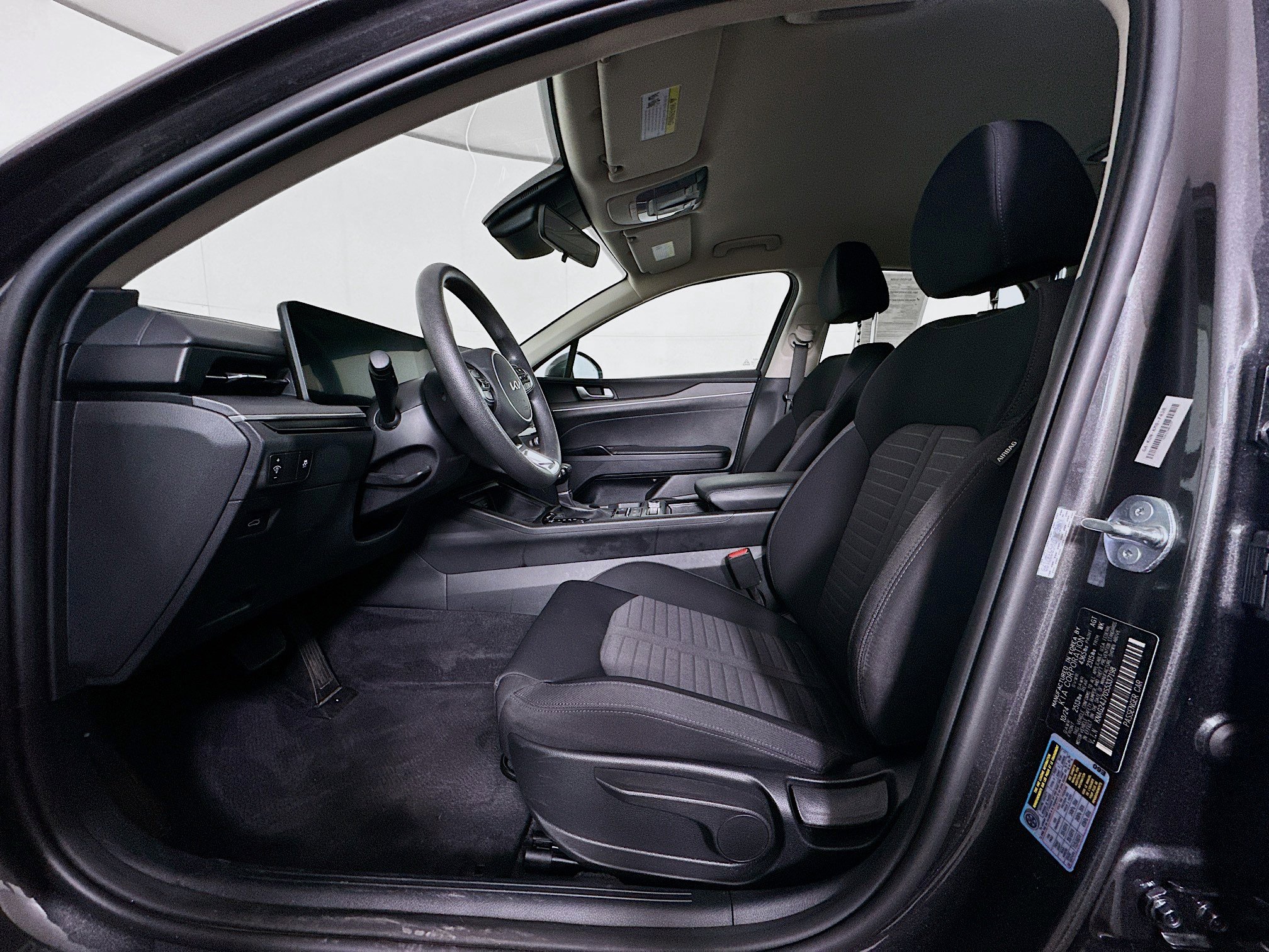 Used 2025 Kia K5 LXS FWD image 13