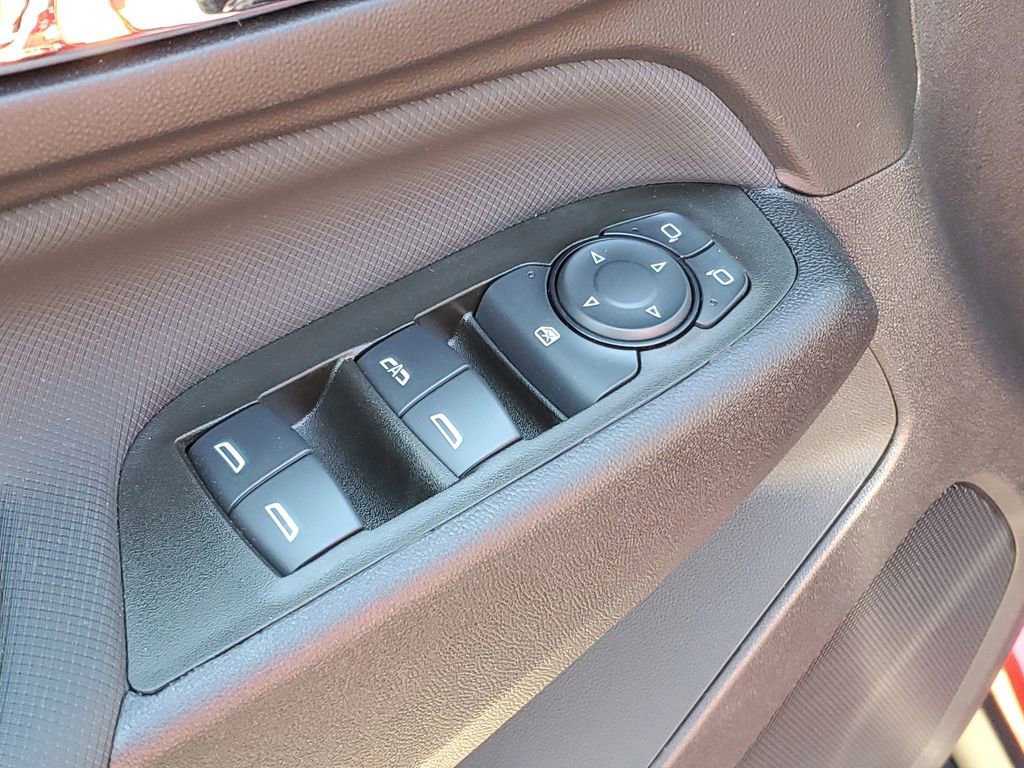 Certified 2024 Chevrolet Equinox RS w/ RS Leather Package FWD image 24