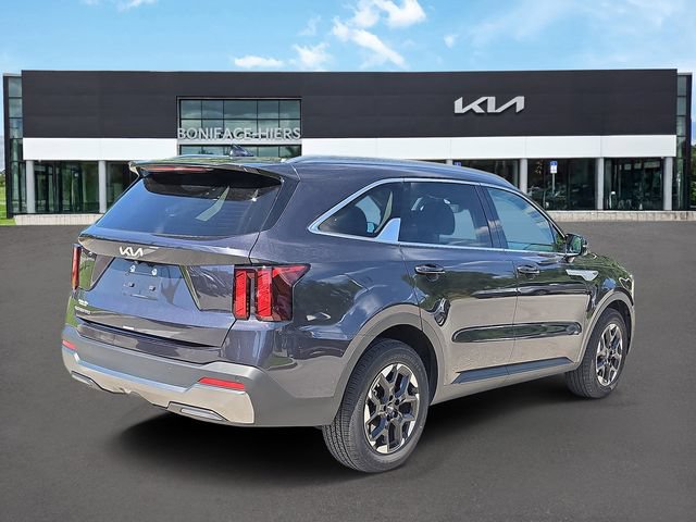 Certified 2025 Kia Sorento S w/ Panoramic Sunroof Package FWD image 4