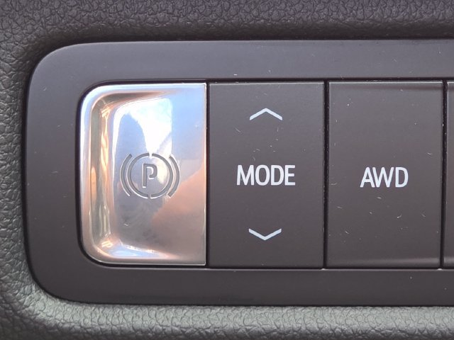 Certified 2024 GMC Acadia Denali w/ LPO, Floor Liner Package AWD/4WD image 31