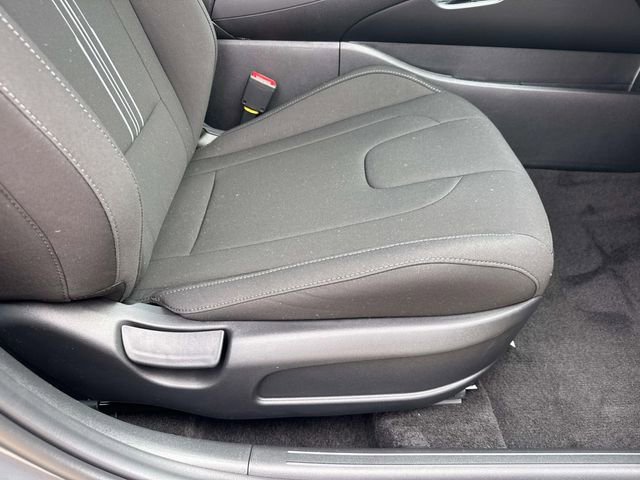 New 2026 Hyundai Elantra Sport FWD image 16