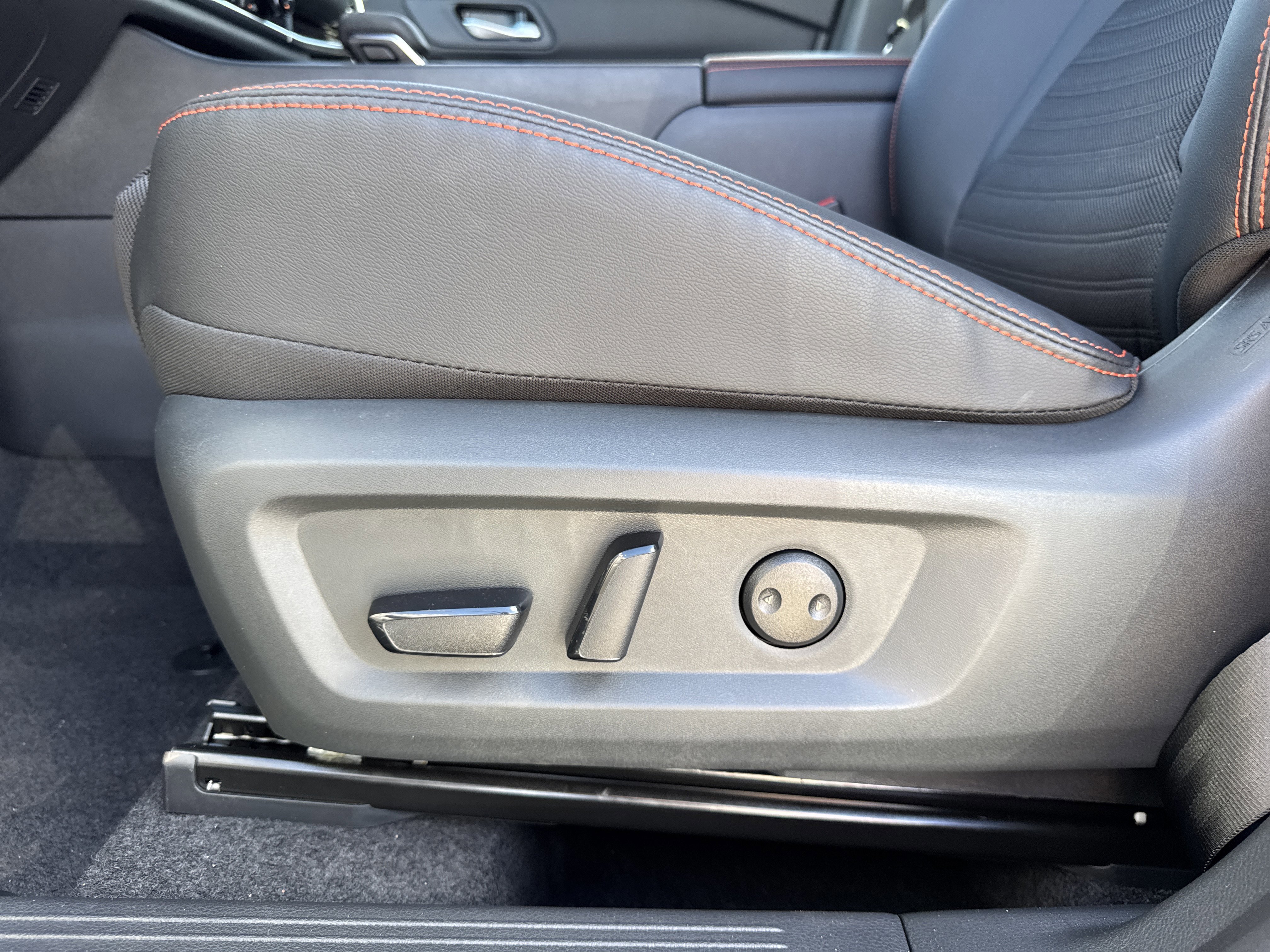 New 2026 Nissan Rogue SV AWD/4WD image 11