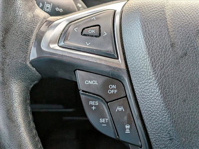 Used 2022 Ford Edge Titanium w/ Equipment Group 301A image 9