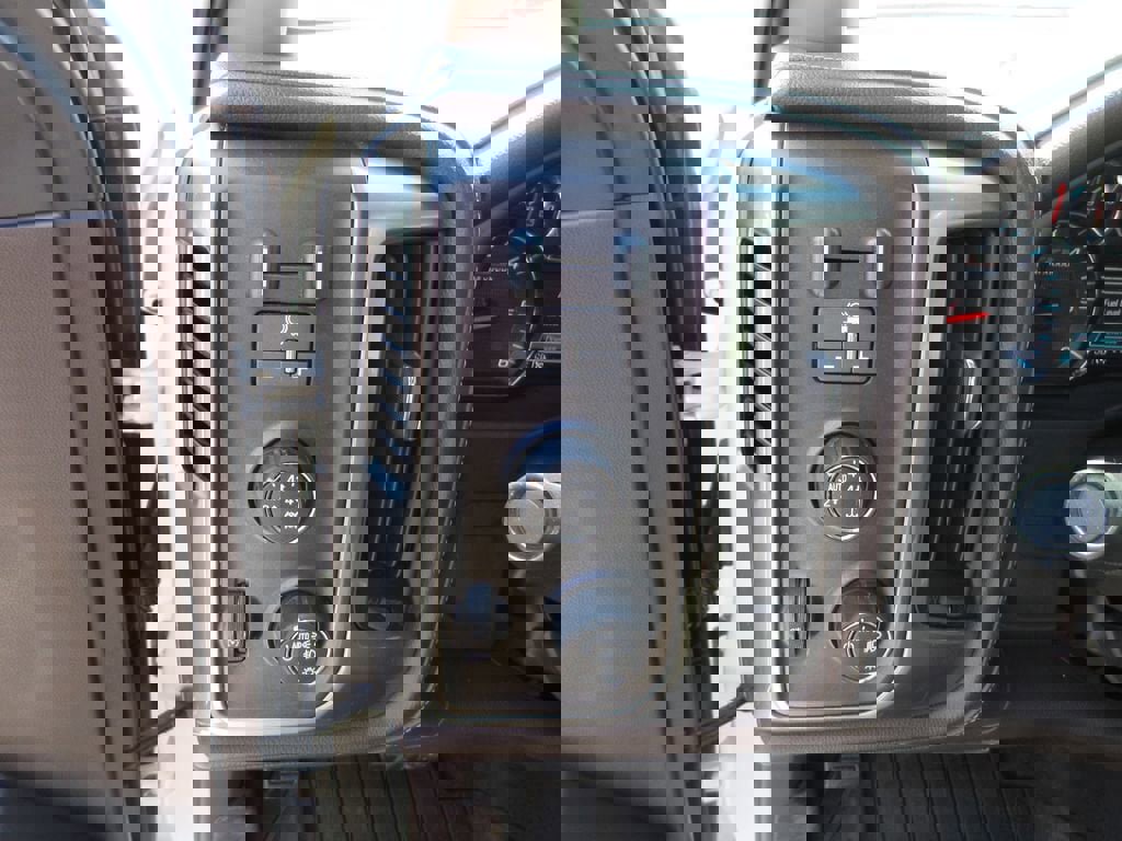 Certified 2015 Chevrolet Silverado 1500 LTZ Z71 w/ LTZ Plus Package image 27