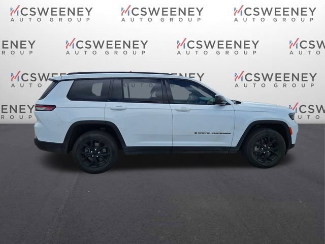 Used 2024 Jeep Grand Cherokee L Laredo AWD/4WD image 6