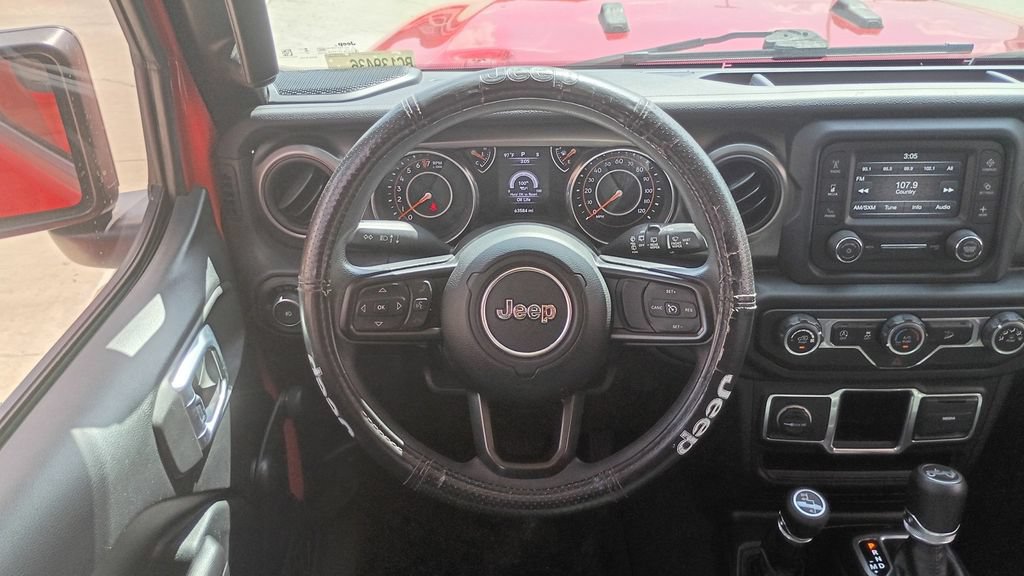 Used 2018 Jeep Wrangler Unlimited Sport AWD/4WD image 26
