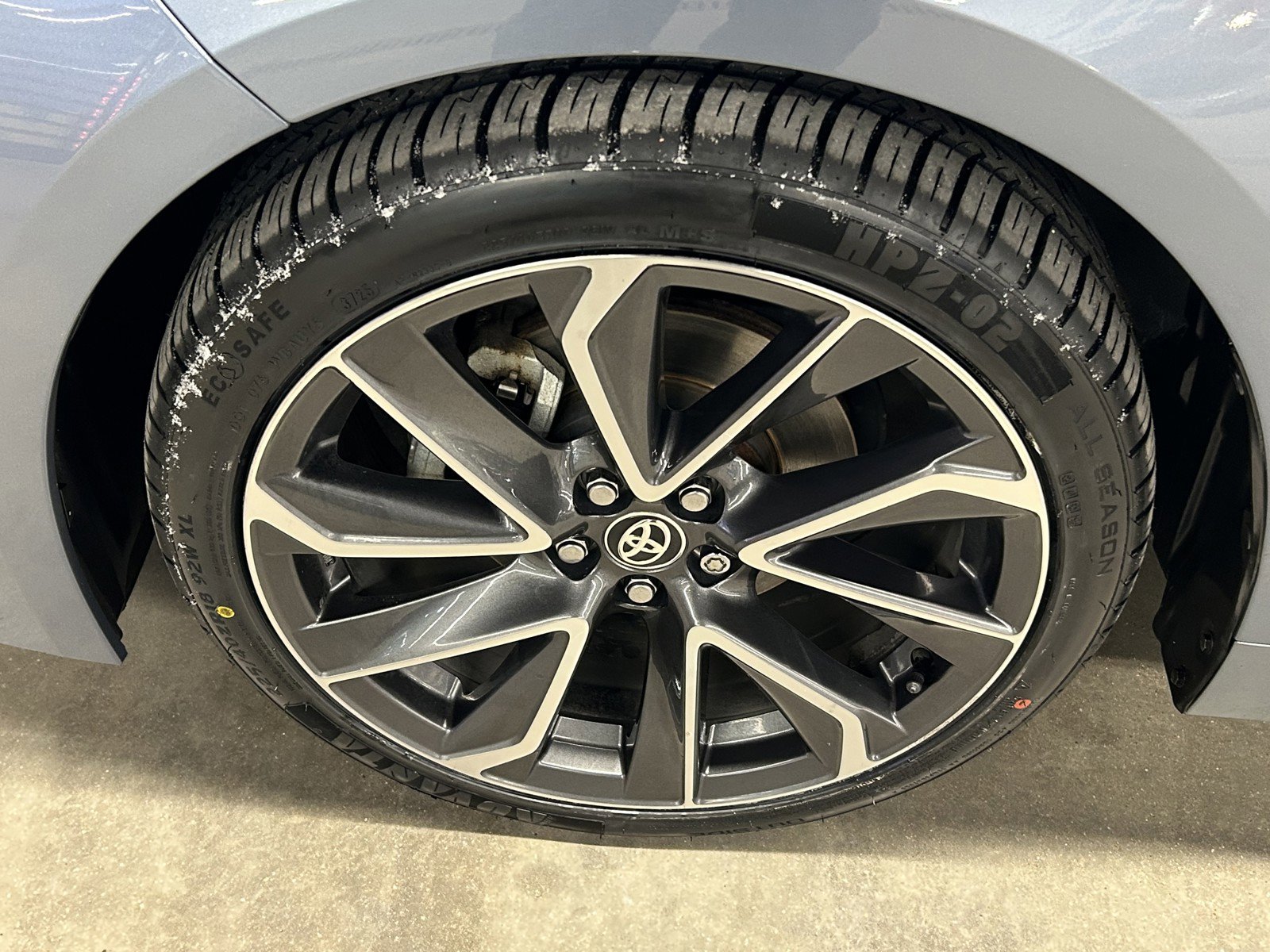 Used 2020 Toyota Corolla XSE image 13