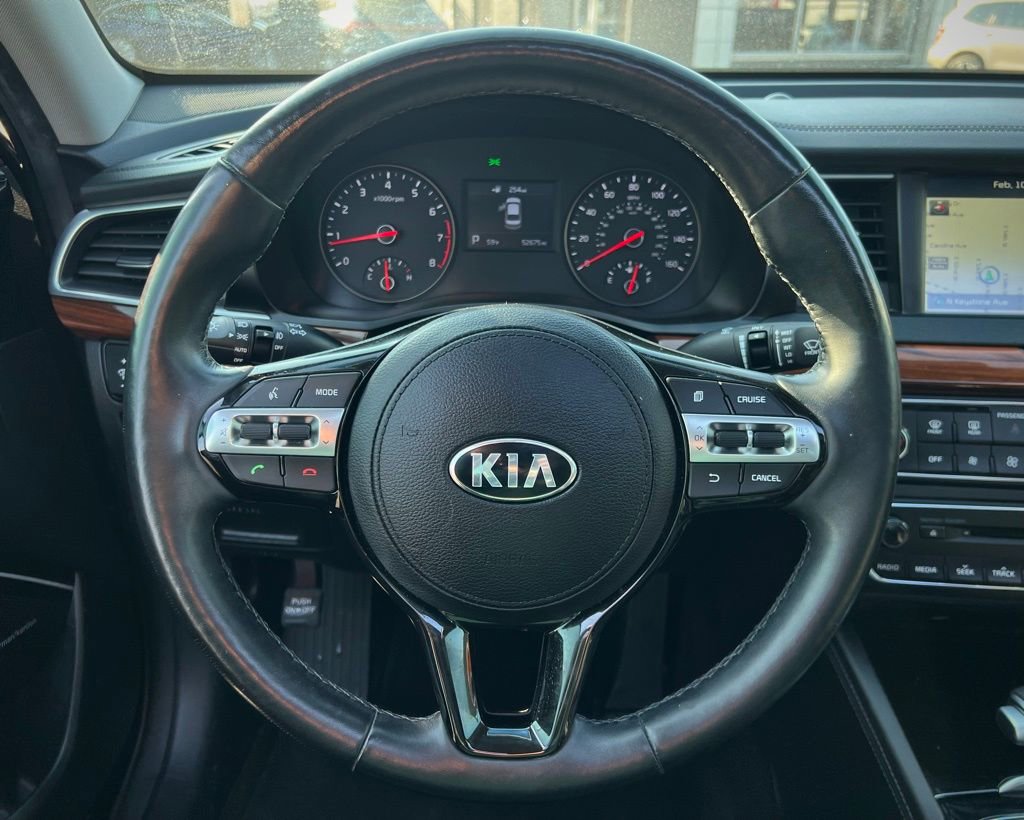 Used 2017 Kia Cadenza Premium w/ Luxury Package image 40