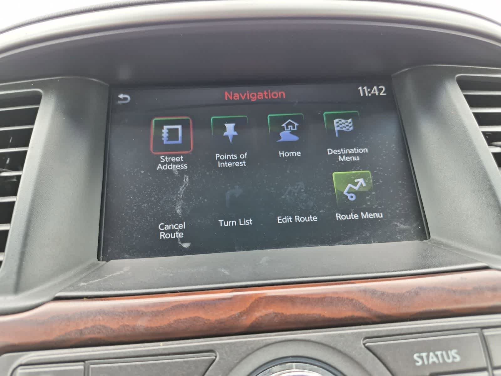 Used 2019 Nissan Pathfinder Platinum AWD/4WD image 29