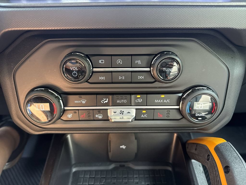 Certified 2024 Ford Bronco Badlands AWD/4WD image 19