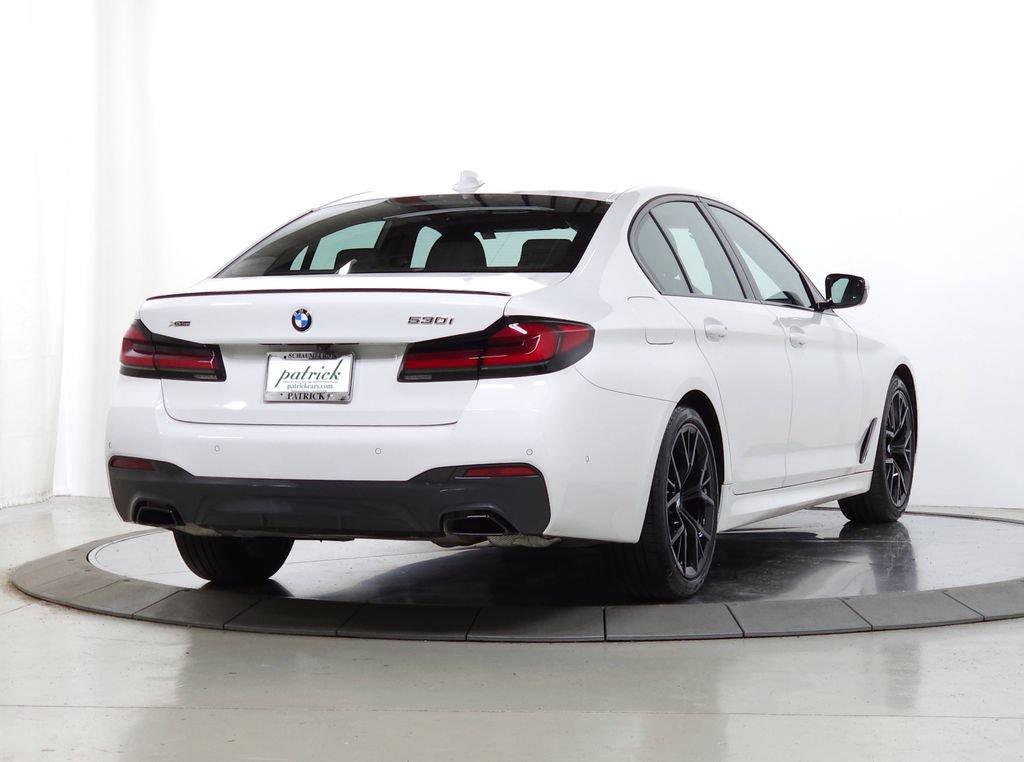 Used 2023 BMW 530i xDrive w/ M Sport Package AWD/4WD image 11
