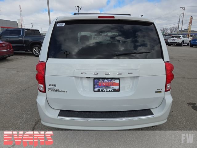 Used 2019 Dodge Grand Caravan SXT image 24