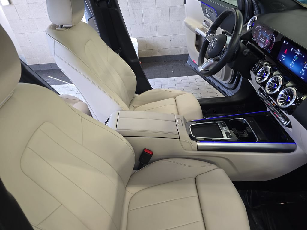 Certified 2024 Mercedes-Benz GLA 250 image 11