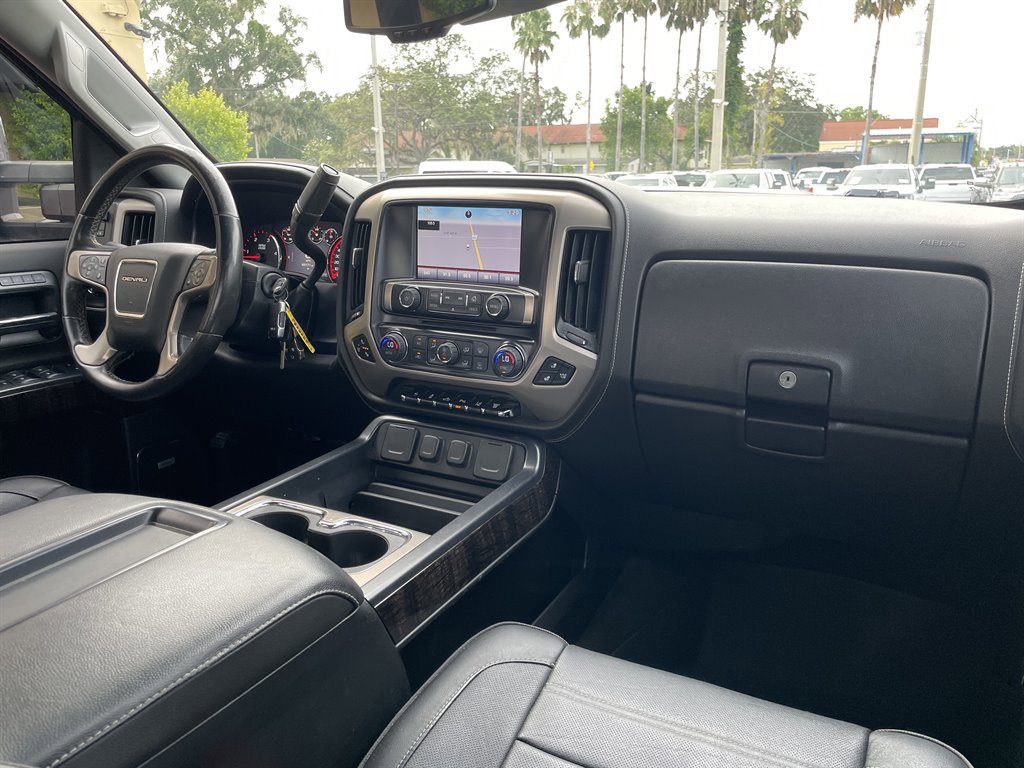 Used 2015 GMC Sierra 3500 Denali w/ Duramax Plus Package image 14