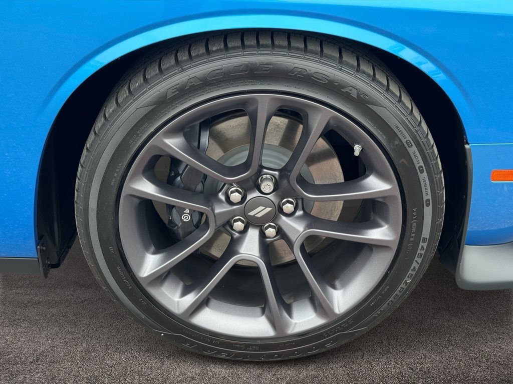 Used 2023 Dodge Challenger R/T Scat Pack RWD image 9