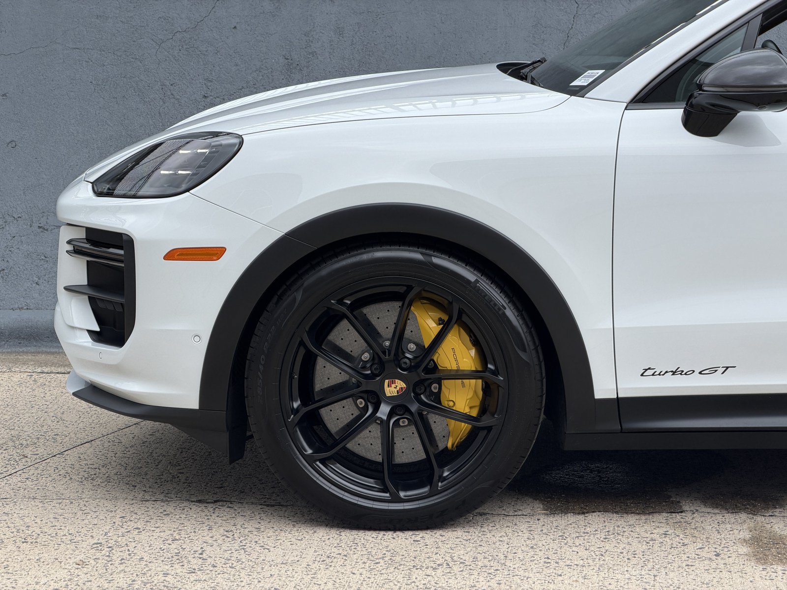 Used 2024 Porsche Cayenne Turbo GT AWD/4WD image 11