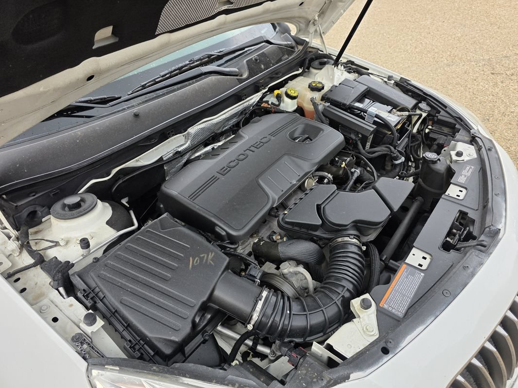 Used 2011 Buick Regal CXL w/ RL4 Preferred Equipment Group FWD image 32