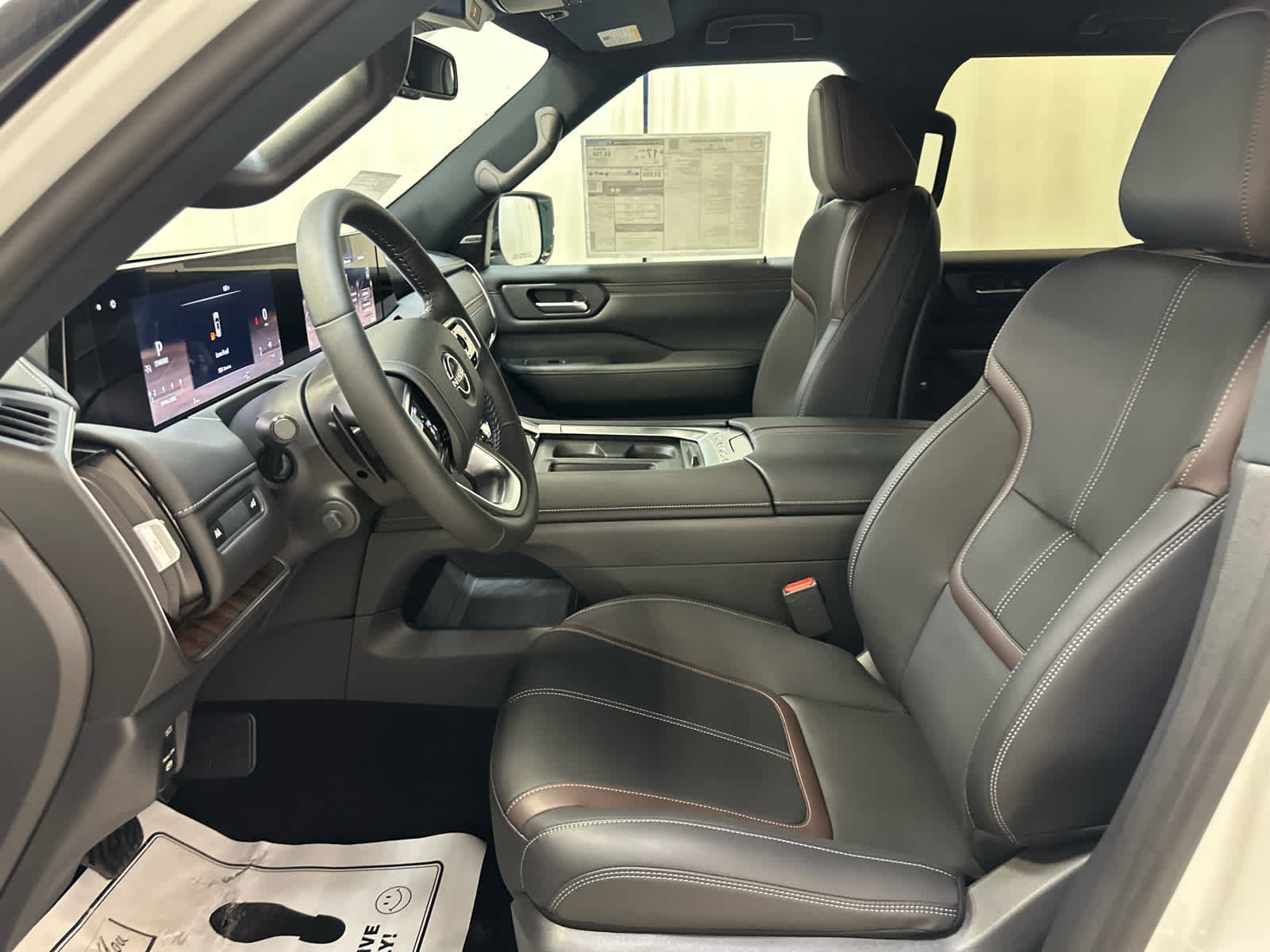 New 2026 Nissan Armada SL w/ Captain's Chari Seat Package AWD/4WD image 12
