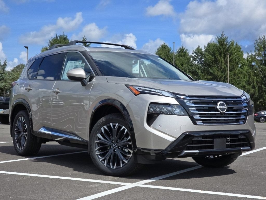 New 2026 Nissan Rogue Platinum AWD/4WD image 2