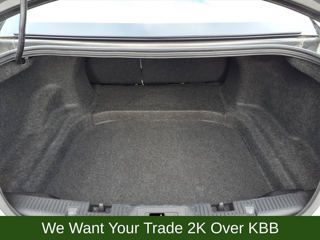 Used 2018 Ford Taurus SE image 23