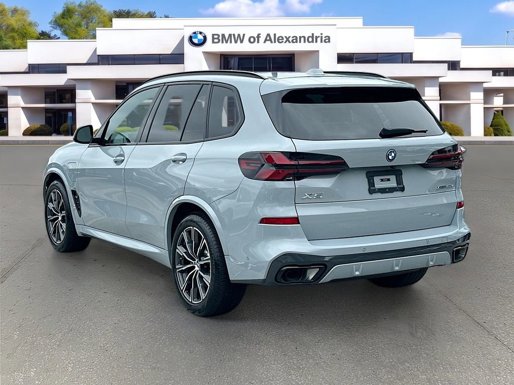 Certified 2024 BMW X5 xDrive50e w/ M Sport Package AWD/4WD image 5