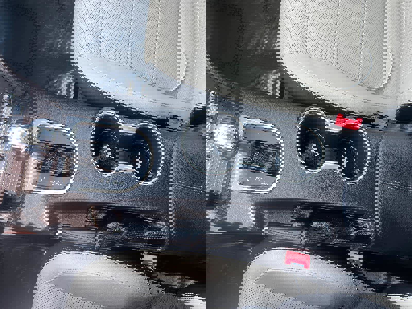 Used 2019 Ford Mustang Premium image 24