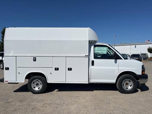 New 2024 Chevrolet Express 3500 w/ Power Convenience Package image 6