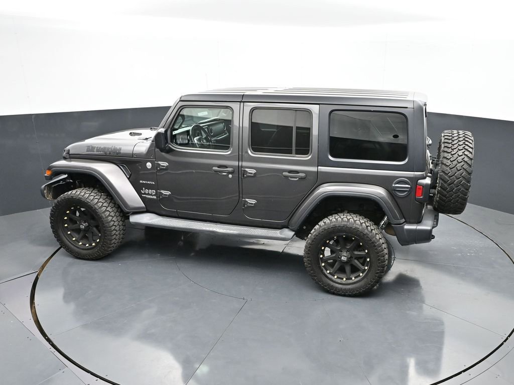 Used 2018 Jeep Wrangler Unlimited Sahara AWD/4WD image 44