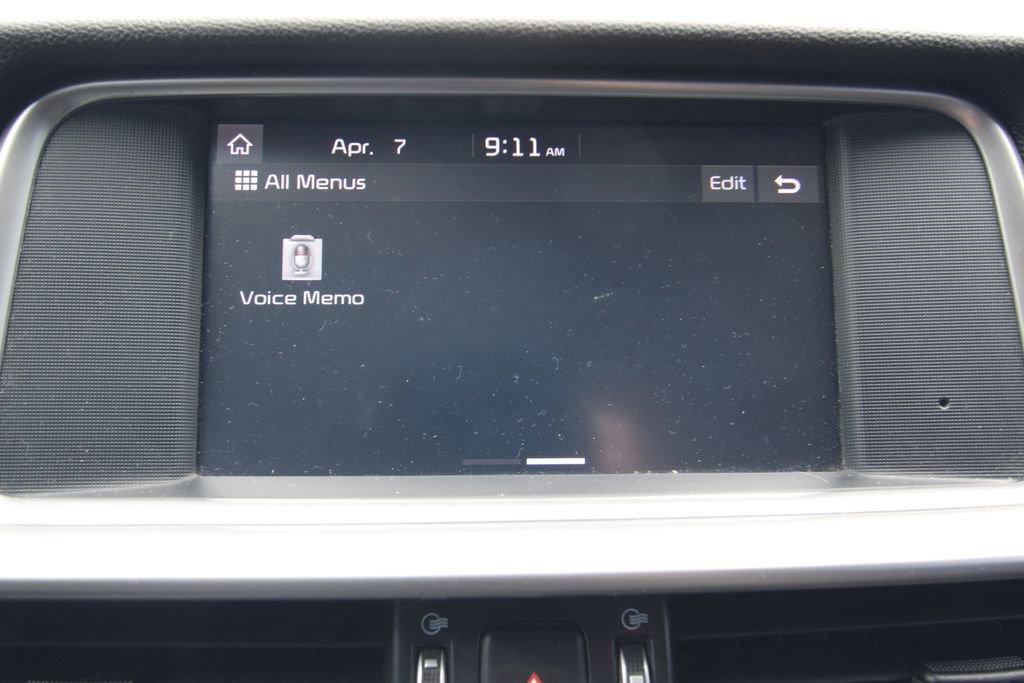 Used 2020 Kia Optima LX image 30