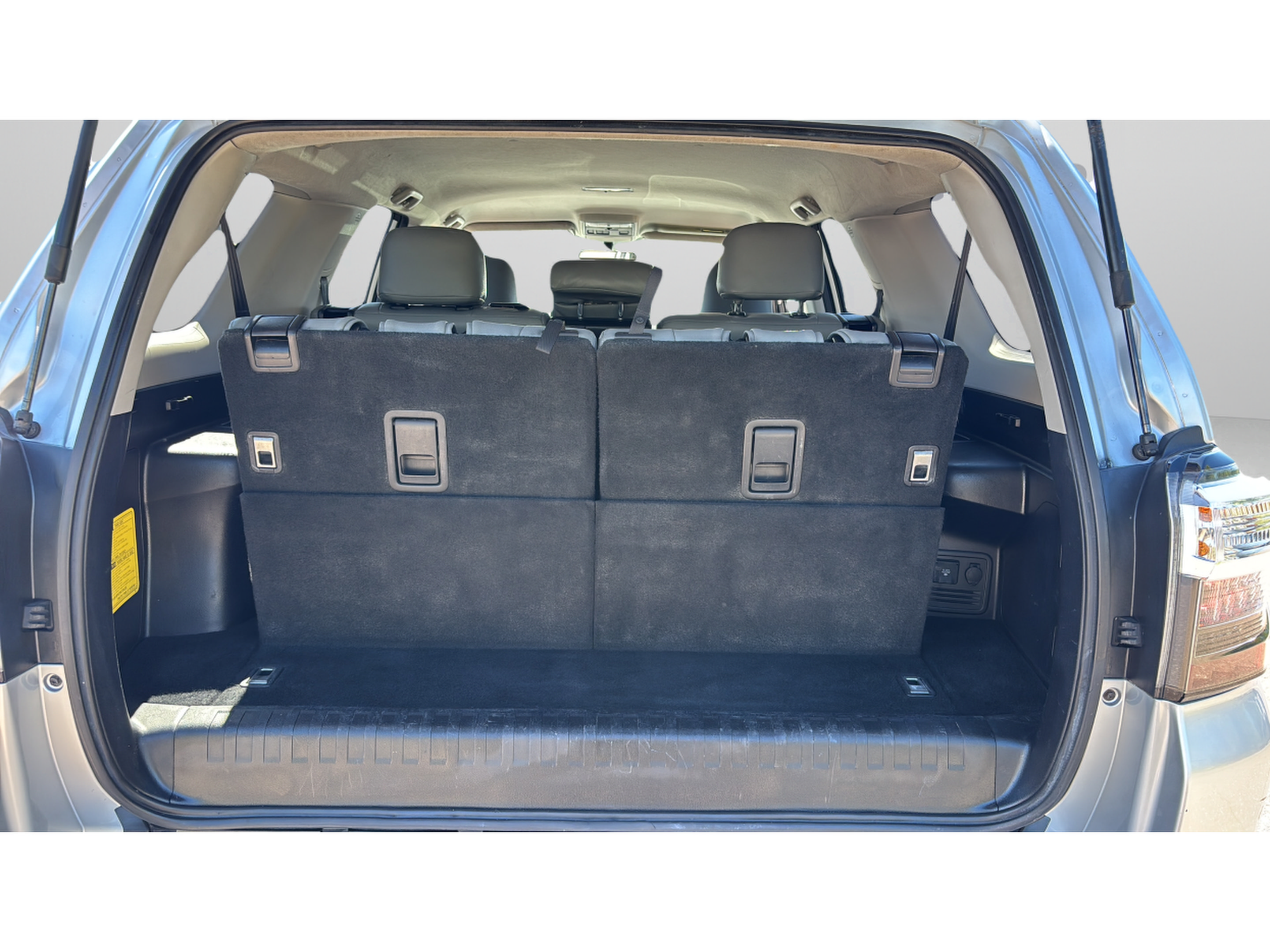 Used 2015 Toyota 4Runner SR5 RWD image 14