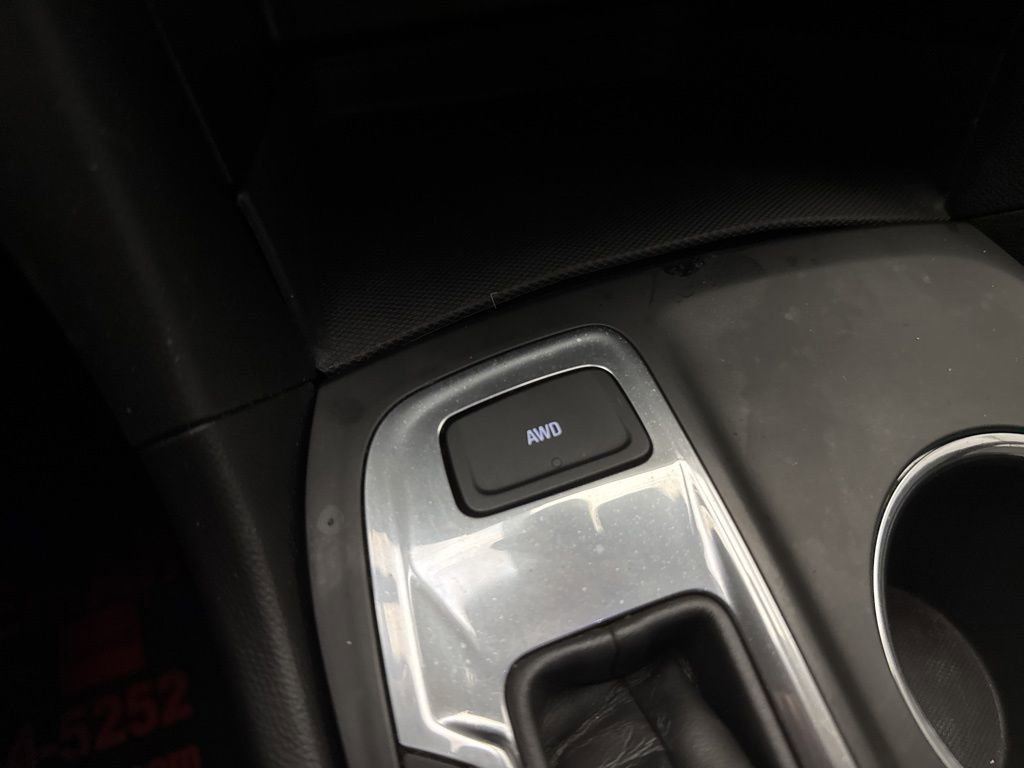 Used 2019 Chevrolet Equinox LT image 29