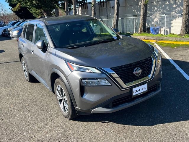Used 2023 Nissan Rogue SV image 6