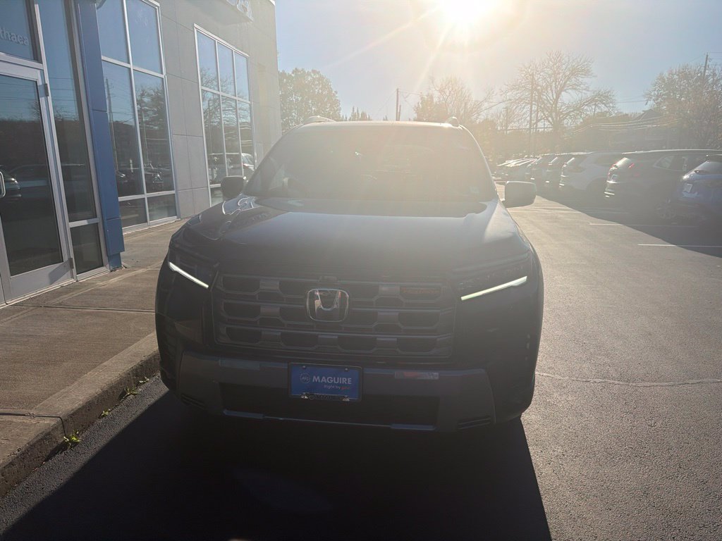 New 2026 Honda Pilot TrailSport image 2