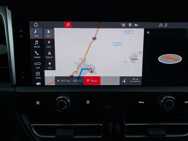 Used 2023 Porsche Macan Turbo image 22