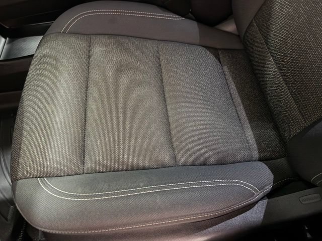 Used 2024 Chevrolet Traverse LT w/ Enhanced Driving Package FWD image 15