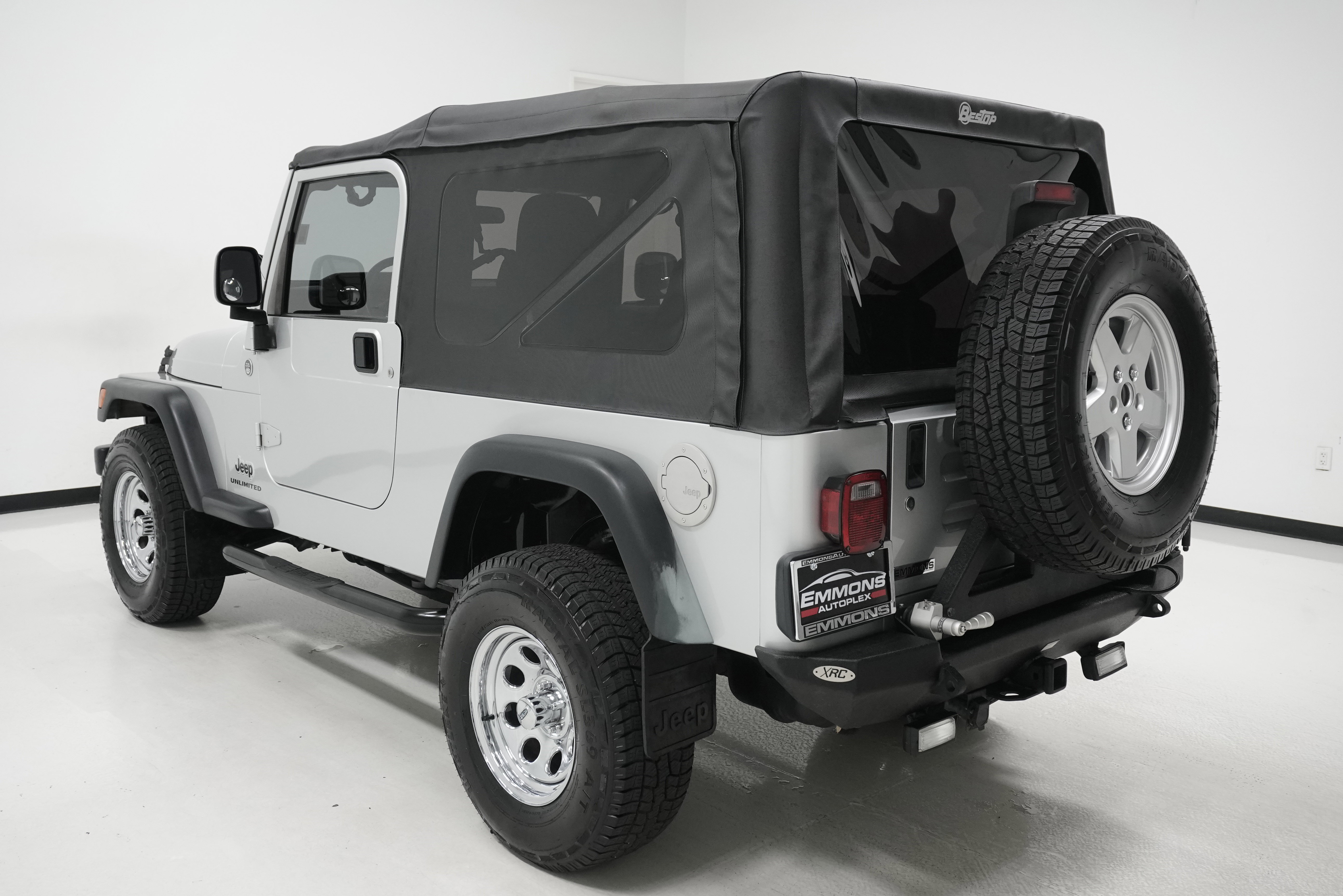 Used 2006 Jeep Wrangler Unlimited AWD/4WD image 5