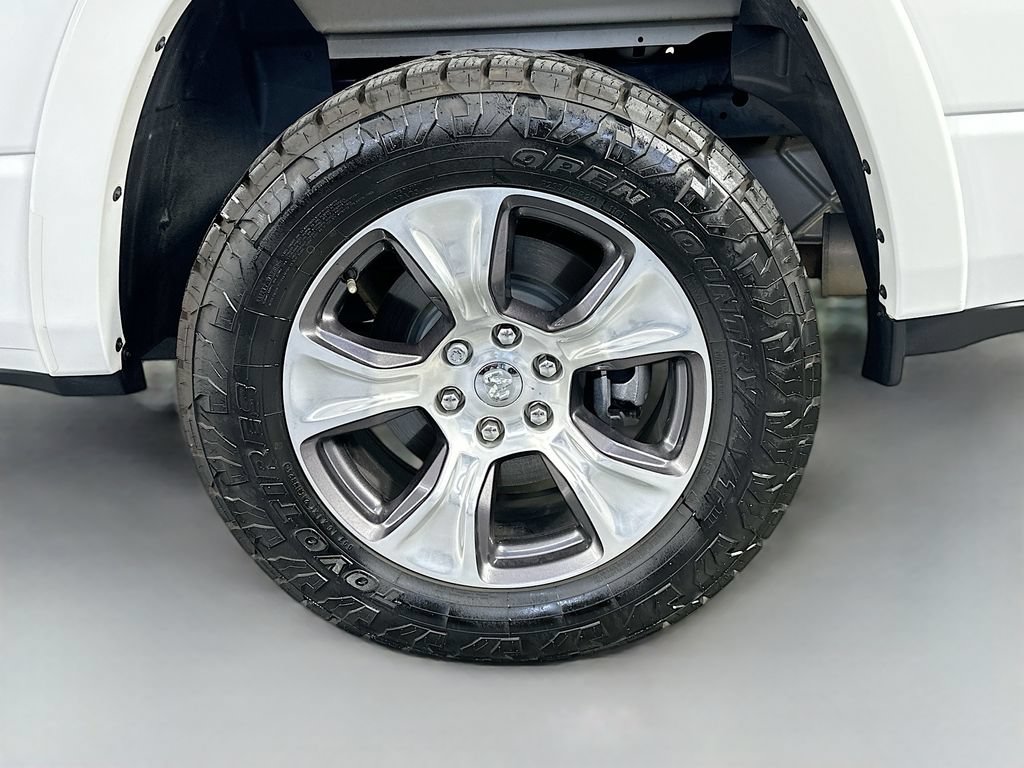 Used 2022 RAM 1500 Laramie AWD/4WD image 33