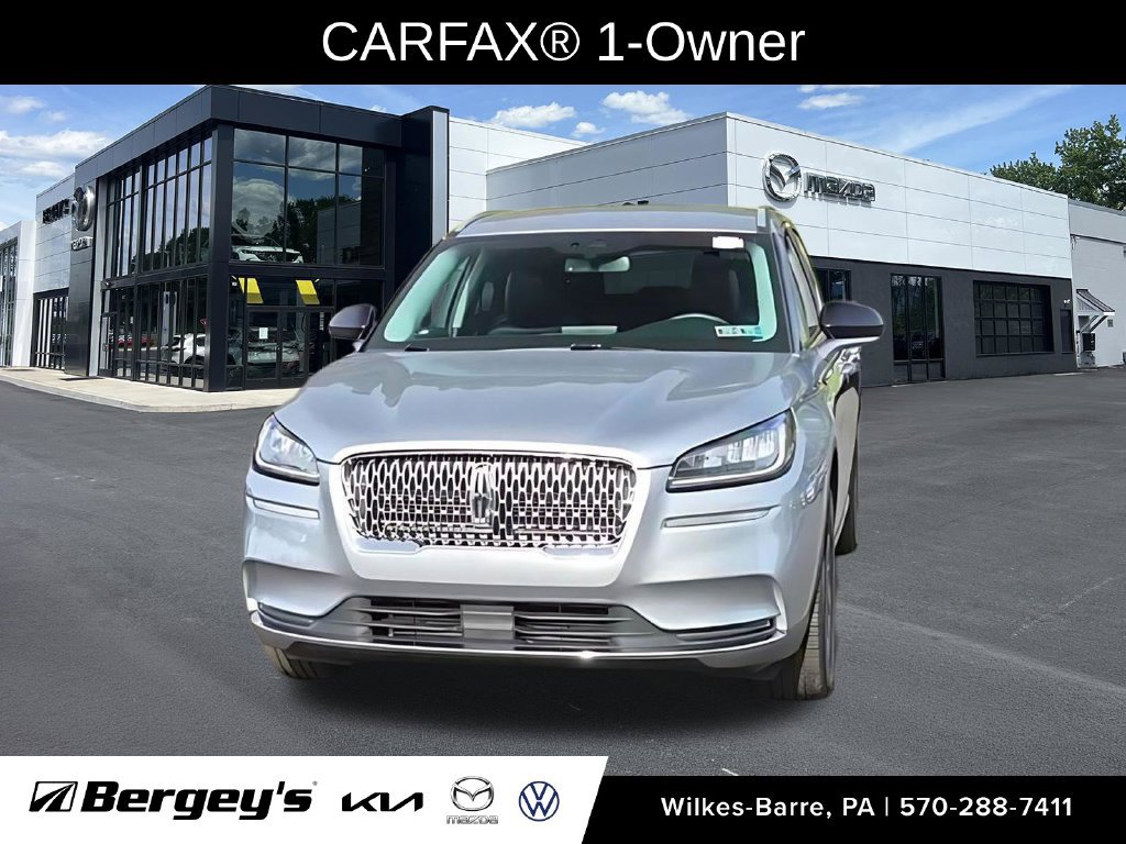 Used 2022 Lincoln Corsair AWD w/ Equipment Group 101A image 3