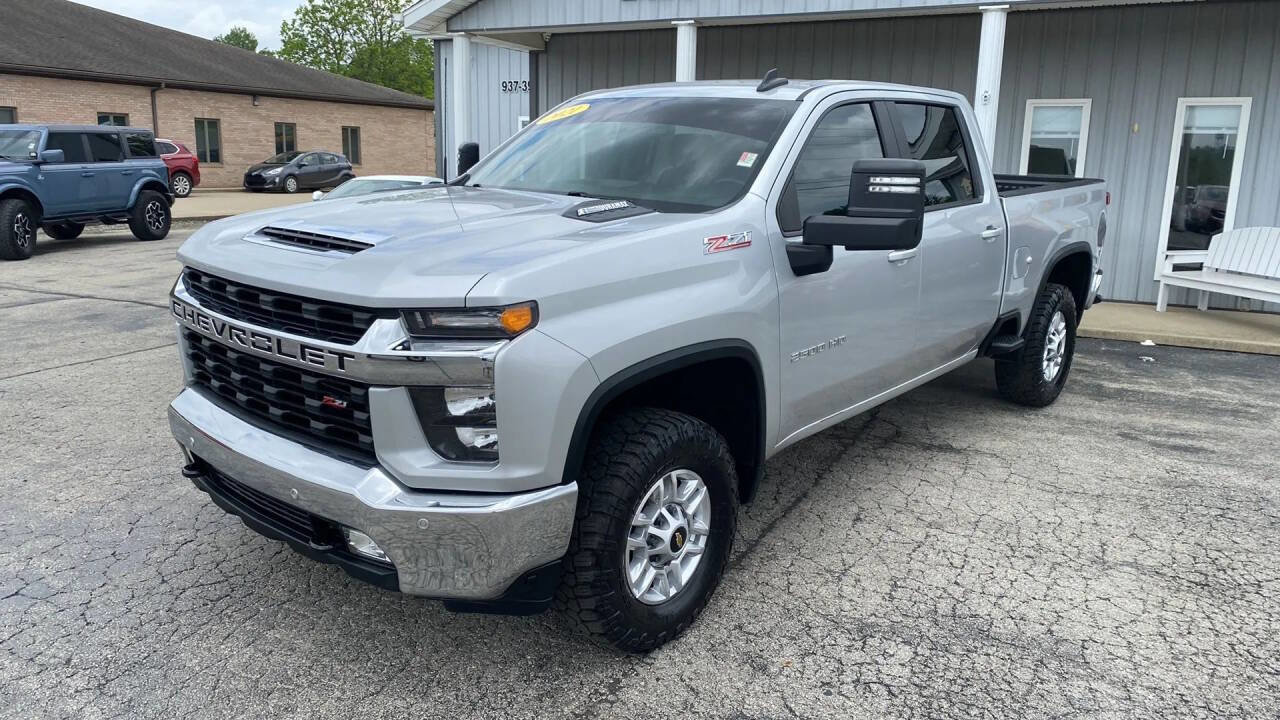 Used 2021 Chevrolet Silverado 2500 LT w/ All Star Edition image 3