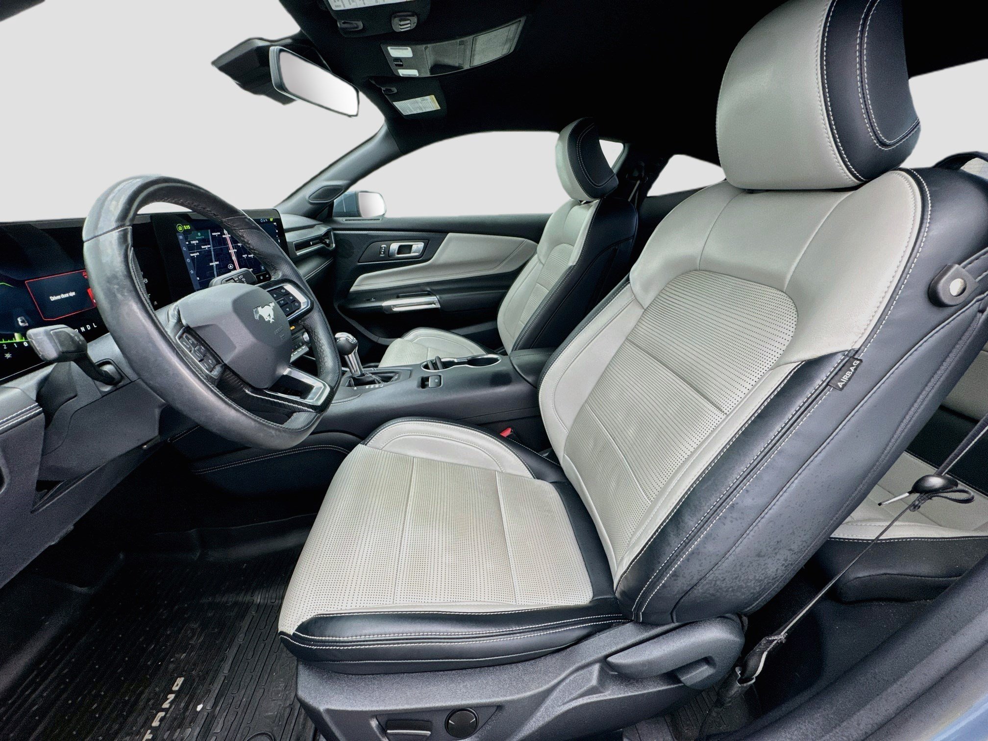 Used 2024 Ford Mustang Premium RWD image 13