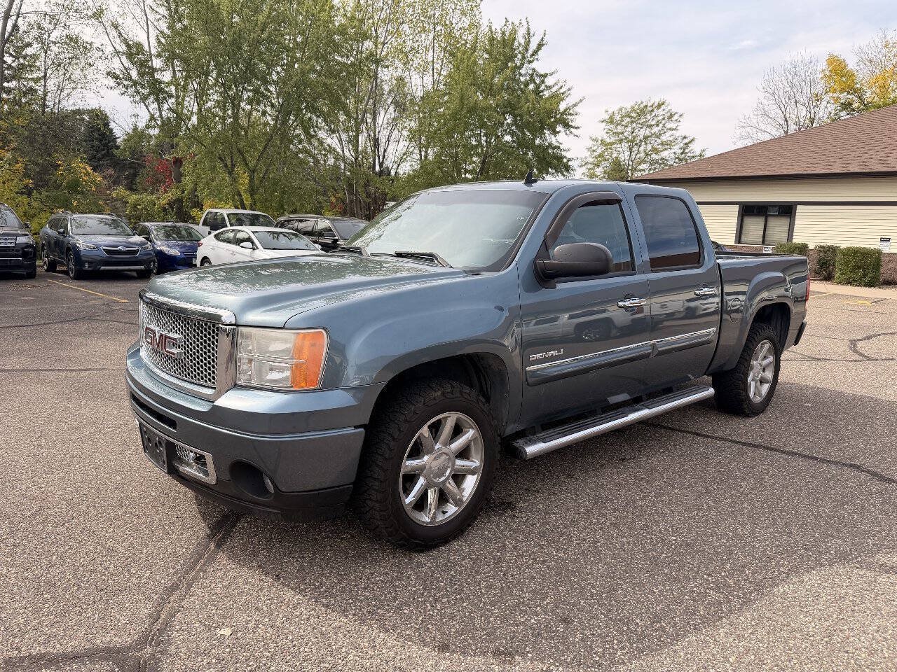Used 2011 GMC Sierra 1500 Denali AWD/4WD image 7